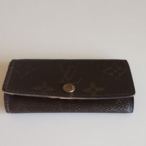 Louis Vuitton Monogram Key Wallet